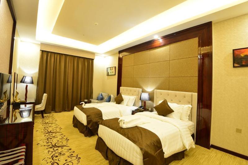 فندق هوليداي الخليج الرياض - Holiday Al Khaleej Hotel Exterior photo