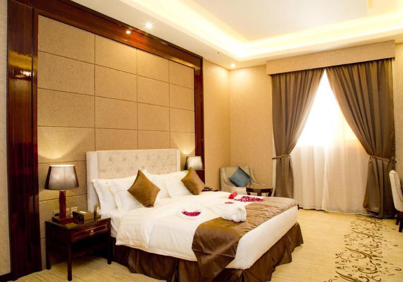 فندق هوليداي الخليج الرياض - Holiday Al Khaleej Hotel Exterior photo