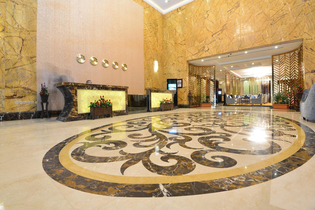 فندق هوليداي الخليج الرياض - Holiday Al Khaleej Hotel Exterior photo
